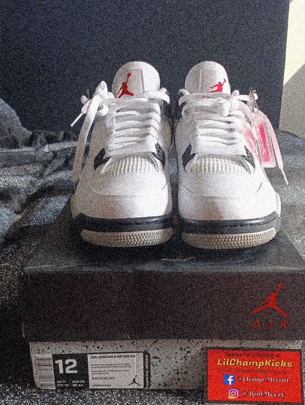Air Jordan Retro 4 White Cement 2016 - Picture 2 of 7